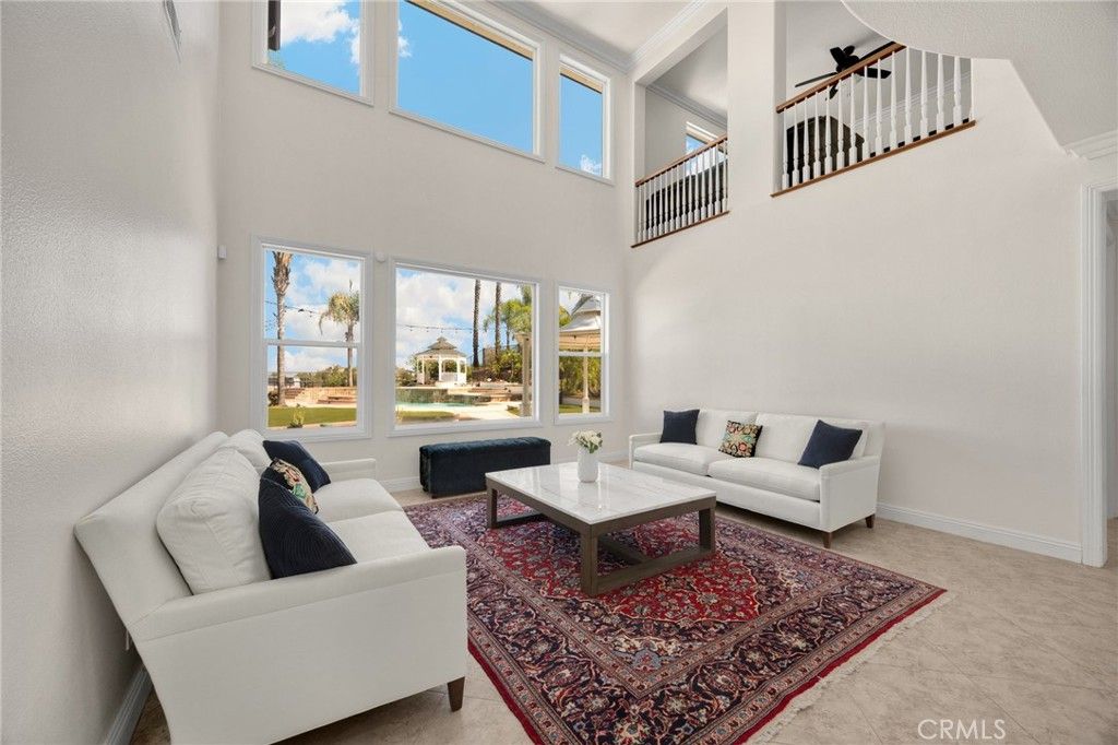 Image 13 of property listing at 17073 Grove Drive, Riverside, CA 92503