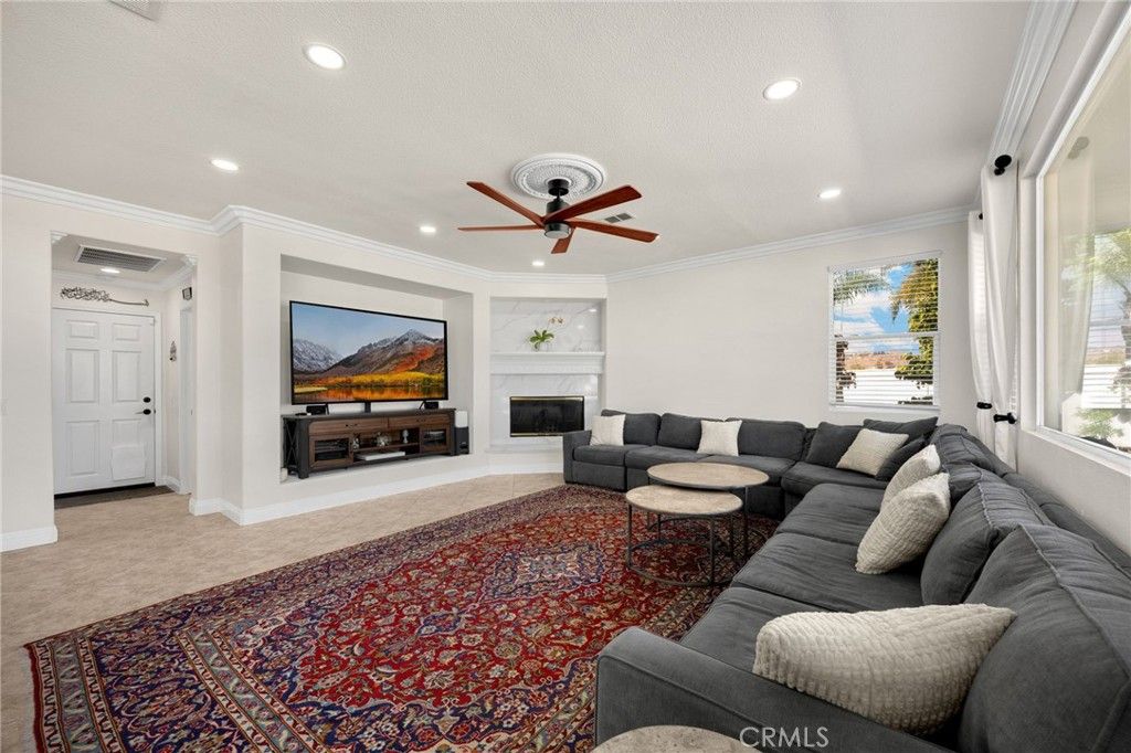 Image 16 of property listing at 17073 Grove Drive, Riverside, CA 92503