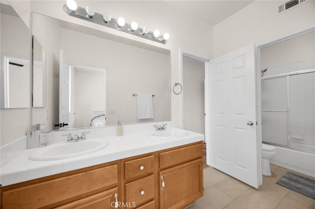 Image 44 of property listing at 17073 Grove Drive, Riverside, CA 92503