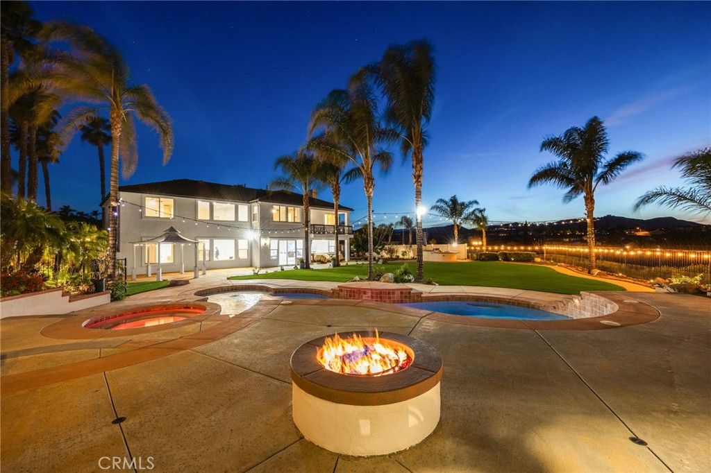 Image 64 of property listing at 17073 Grove Drive, Riverside, CA 92503