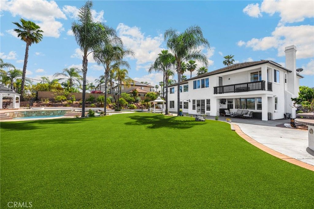 Image 7 of property listing at 17073 Grove Drive, Riverside, CA 92503