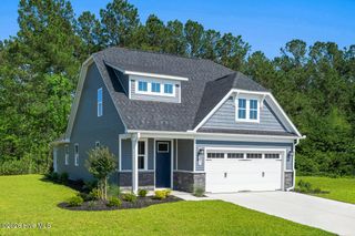 7100 Mcfarland Drive NE, Leland, NC 28451