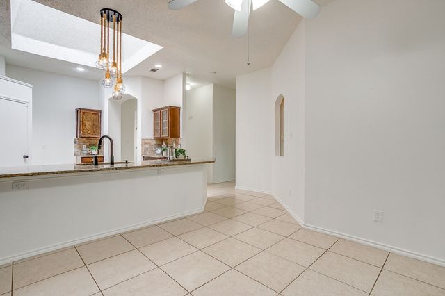 1104 Angel Fire Lane, Arlington, TX 76001