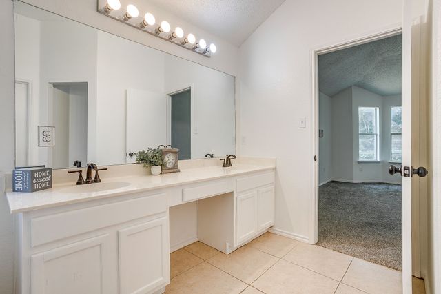 1104 Angel Fire Lane, Arlington, TX 76001