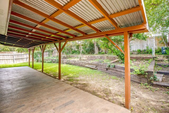 1104 Angel Fire Lane, Arlington, TX 76001