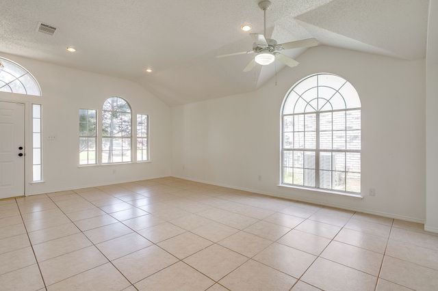 1104 Angel Fire Lane, Arlington, TX 76001