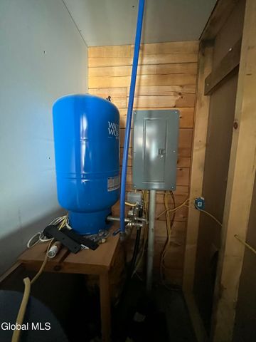 47 Valley View Way, Hebron, NY 12865