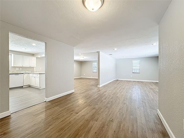 2144 OAK TERRACE, Sarasota, FL 34231