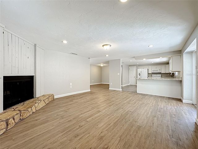 2144 OAK TERRACE, Sarasota, FL 34231