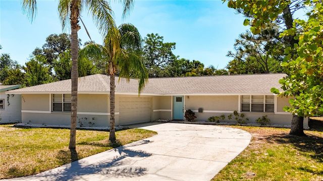 2144 OAK TERRACE, Sarasota, FL 34231