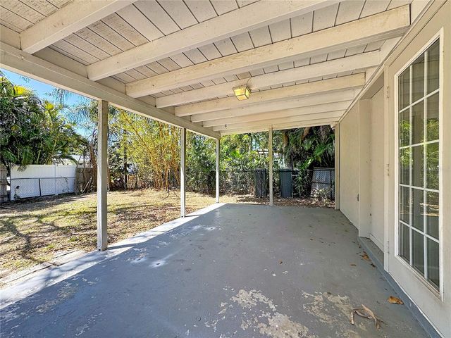 2144 OAK TERRACE, Sarasota, FL 34231