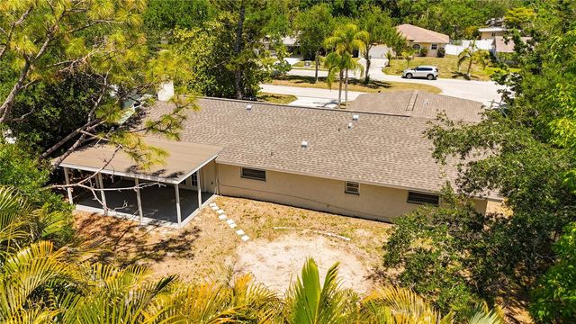 2144 OAK TERRACE, Sarasota, FL 34231
