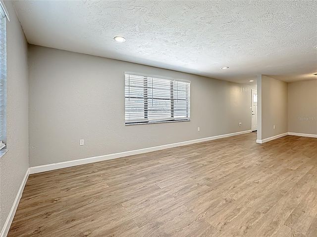 2144 OAK TERRACE, Sarasota, FL 34231