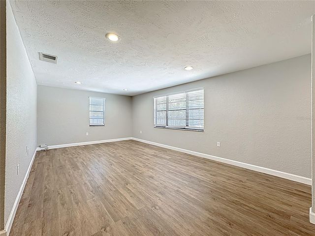 2144 OAK TERRACE, Sarasota, FL 34231