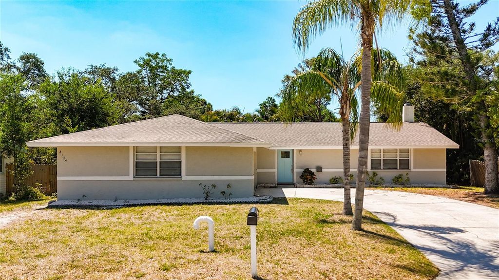 2144 OAK TERRACE, Sarasota, FL 34231