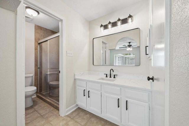 1904 Floyd Road, League City, TX 77573
