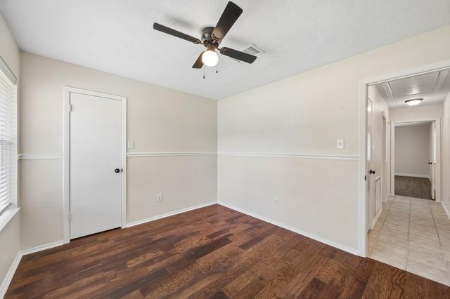 1904 Floyd Road, League City, TX 77573