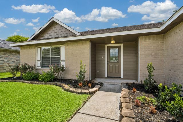 1904 Floyd Road, League City, TX 77573