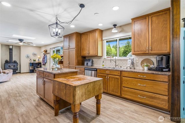 27930 Hoehn Road, Sedro Woolley, WA 98284