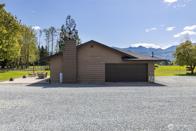 27930 Hoehn Road, Sedro Woolley, WA 98284