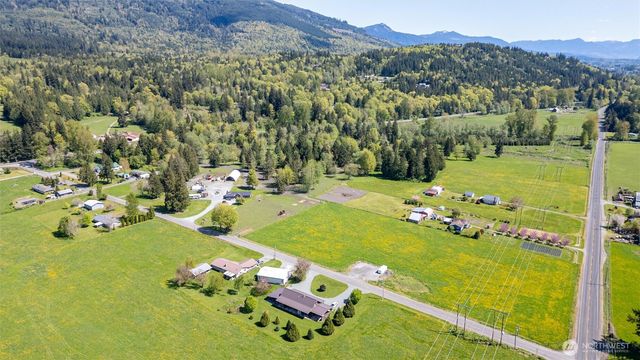 27930 Hoehn Road, Sedro Woolley, WA 98284