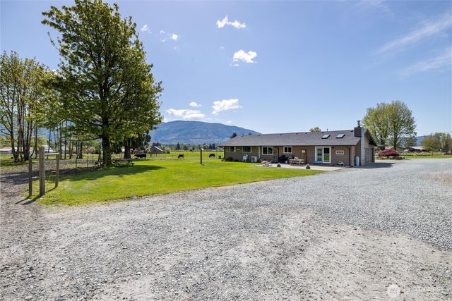 27930 Hoehn Road, Sedro Woolley, WA 98284