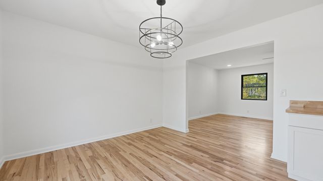 615 N Valley Drive, Chattanooga, TN 37415