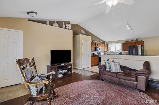 343 Aspen Creek Drive, Wentzville, MO 63385