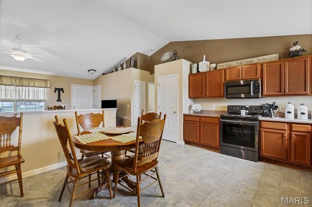 343 Aspen Creek Drive, Wentzville, MO 63385
