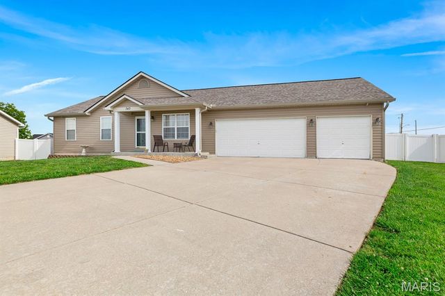 343 Aspen Creek Drive, Wentzville, MO 63385
