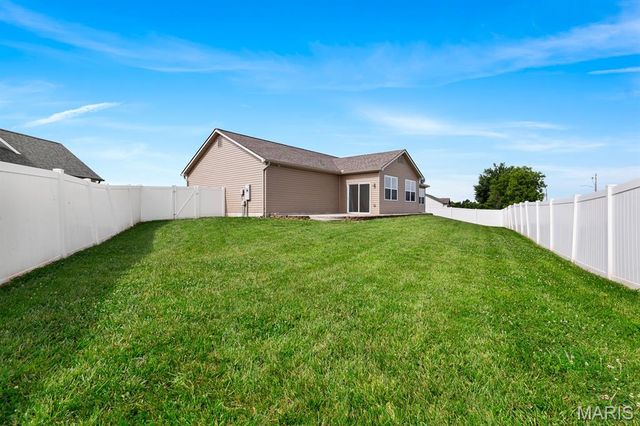 343 Aspen Creek Drive, Wentzville, MO 63385