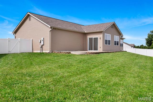 343 Aspen Creek Drive, Wentzville, MO 63385