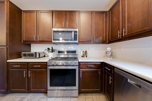 1382 Cathedral Oaks Rd, Chula Vista, CA 91913