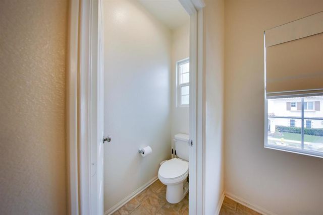 1382 Cathedral Oaks Rd, Chula Vista, CA 91913