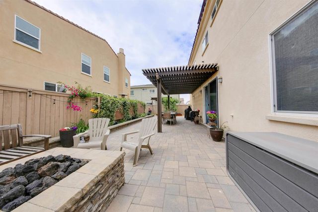1382 Cathedral Oaks Rd, Chula Vista, CA 91913