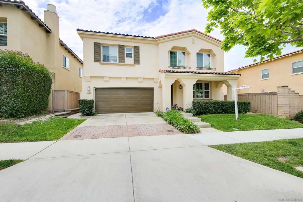 1382 Cathedral Oaks Rd, Chula Vista, CA 91913