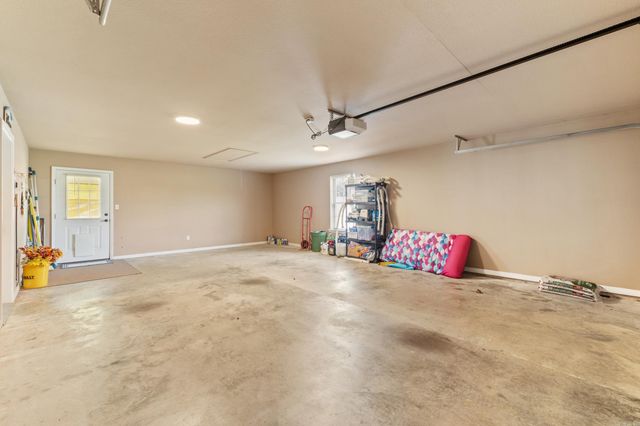 100 Maggie Loop, Pottsville, AR 72858