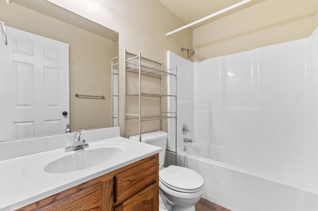 100 Maggie Loop, Pottsville, AR 72858