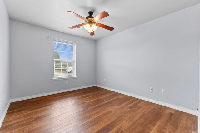 100 Maggie Loop, Pottsville, AR 72858