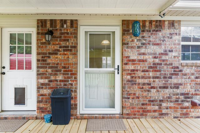 100 Maggie Loop, Pottsville, AR 72858