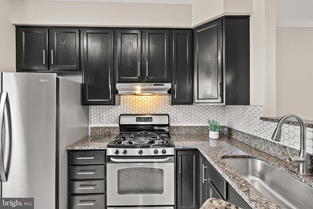 47690 WOOLCOTT SQ, Sterling, VA 20165
