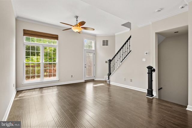 47690 WOOLCOTT SQ, Sterling, VA 20165