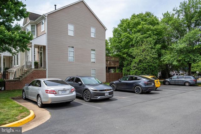 47690 WOOLCOTT SQ, Sterling, VA 20165