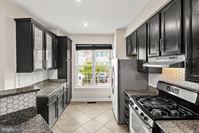 47690 WOOLCOTT SQ, Sterling, VA 20165