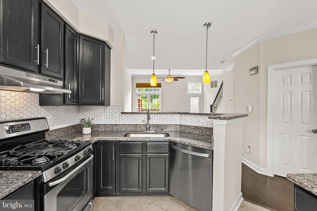 47690 WOOLCOTT SQ, Sterling, VA 20165