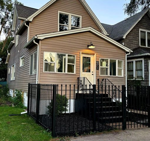 4911 Pine Avenue, Hammond, IN 46327
