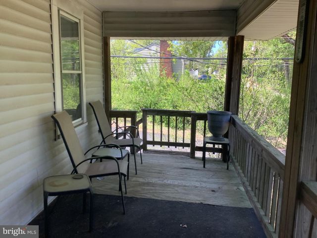 21 DAVIS AVE, Clementon, NJ 08021