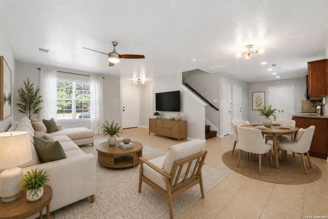 12126 CHI CHIS CV, San Antonio, TX 78221