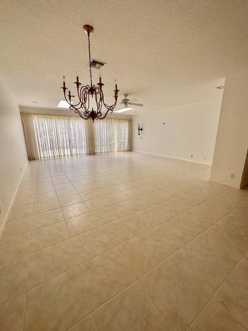 6758 VIA REGINA, Boca Raton, FL 33433