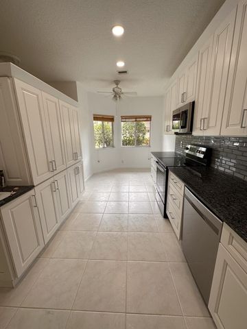 6758 VIA REGINA, Boca Raton, FL 33433
